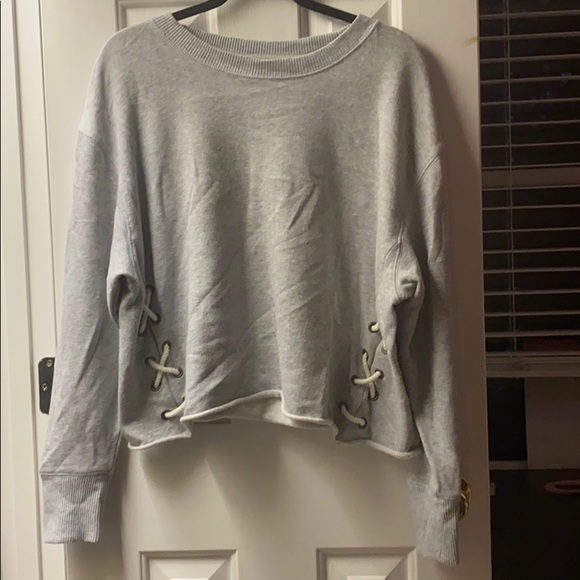 aerie Sweaters - Cropped Grey tie up sweater